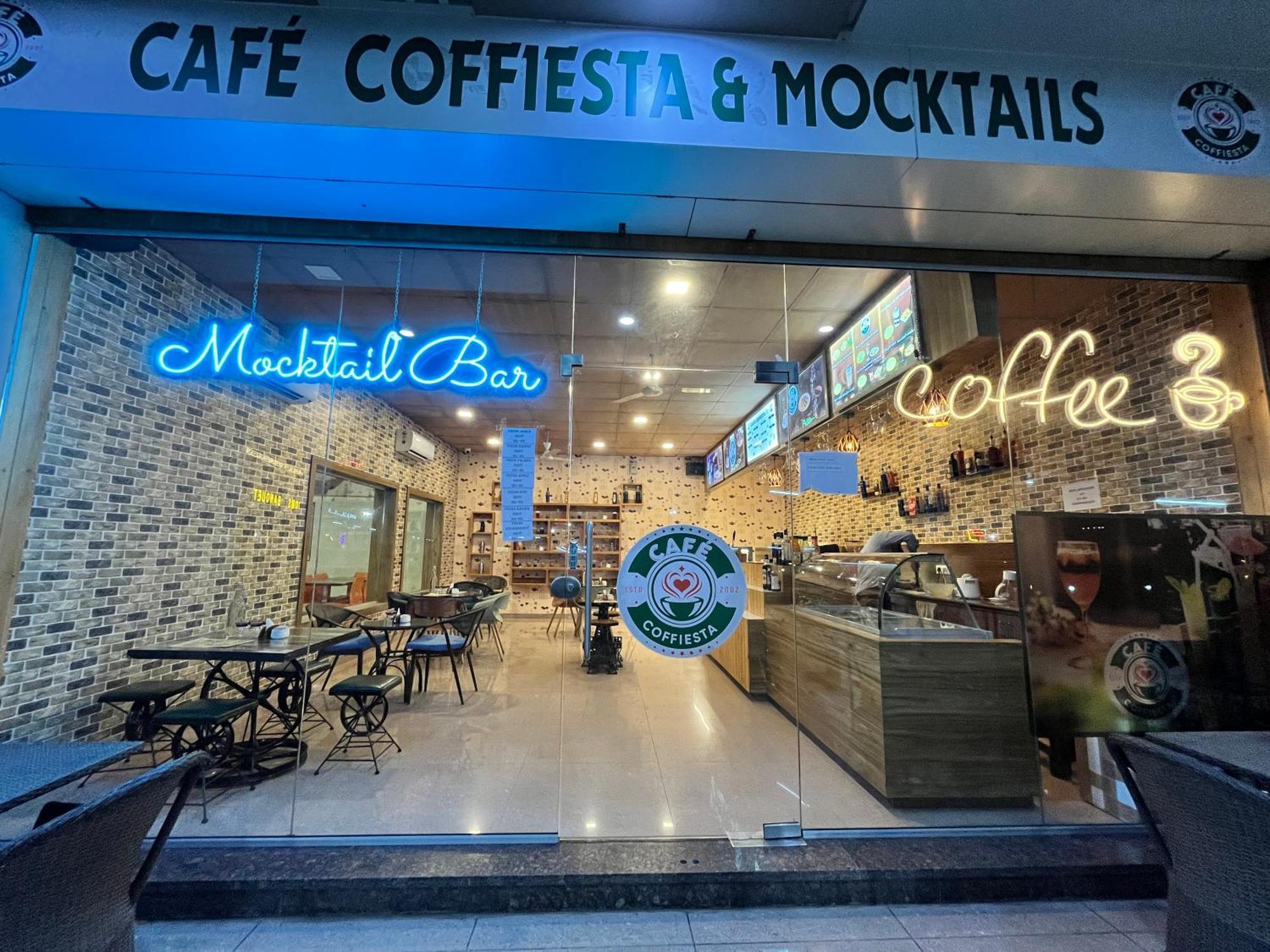 Hotel Grand Darshan Vadodara Dış mekan fotoğraf