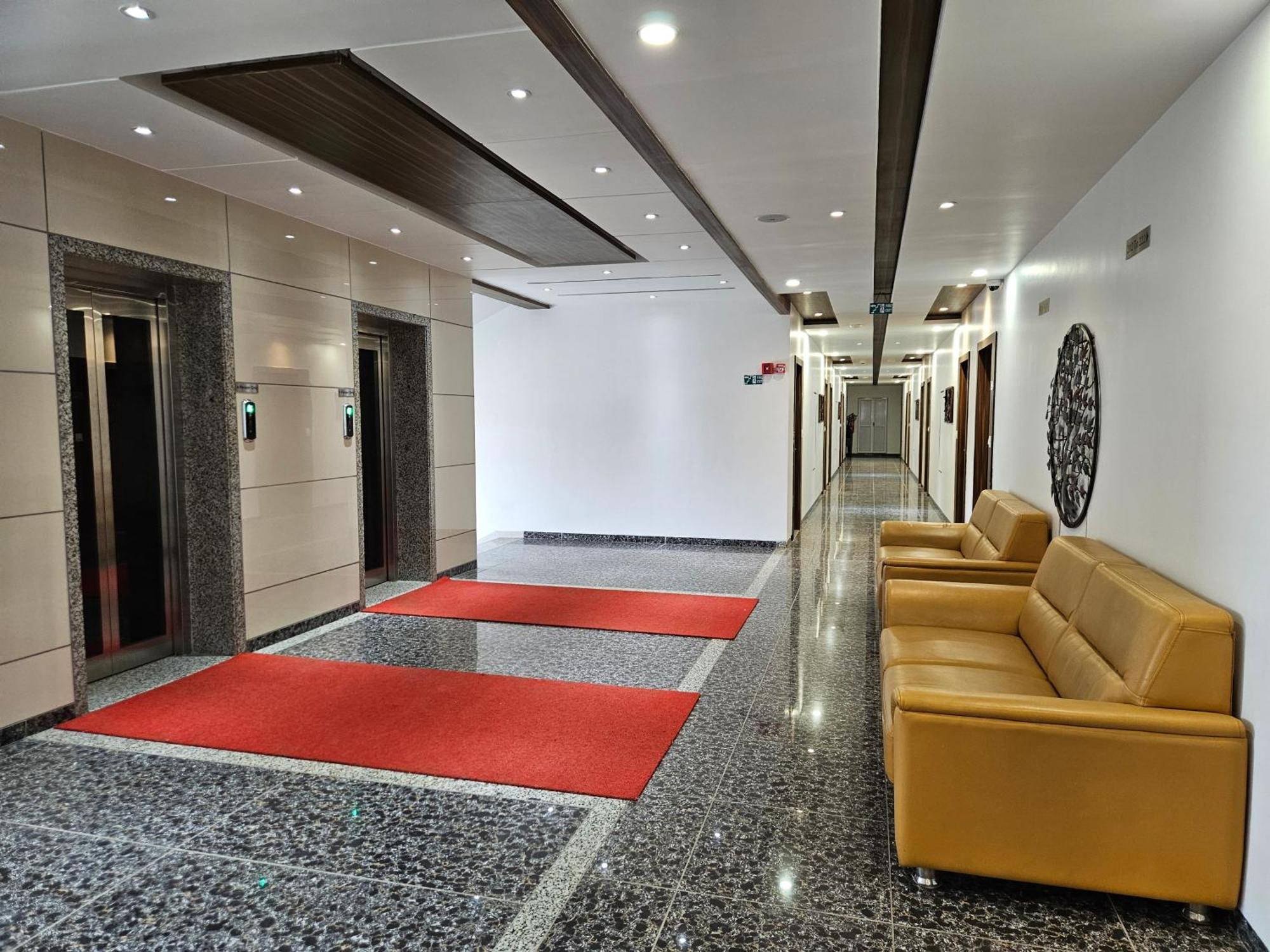 Hotel Grand Darshan Vadodara Dış mekan fotoğraf